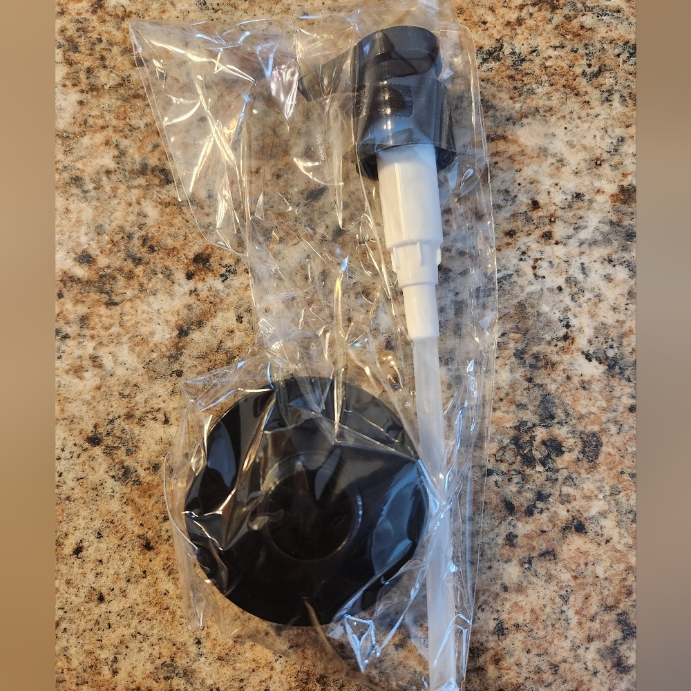 Avon Elastine Propoli Thera Shampoo/Conditioner Bottle Cover & Pump